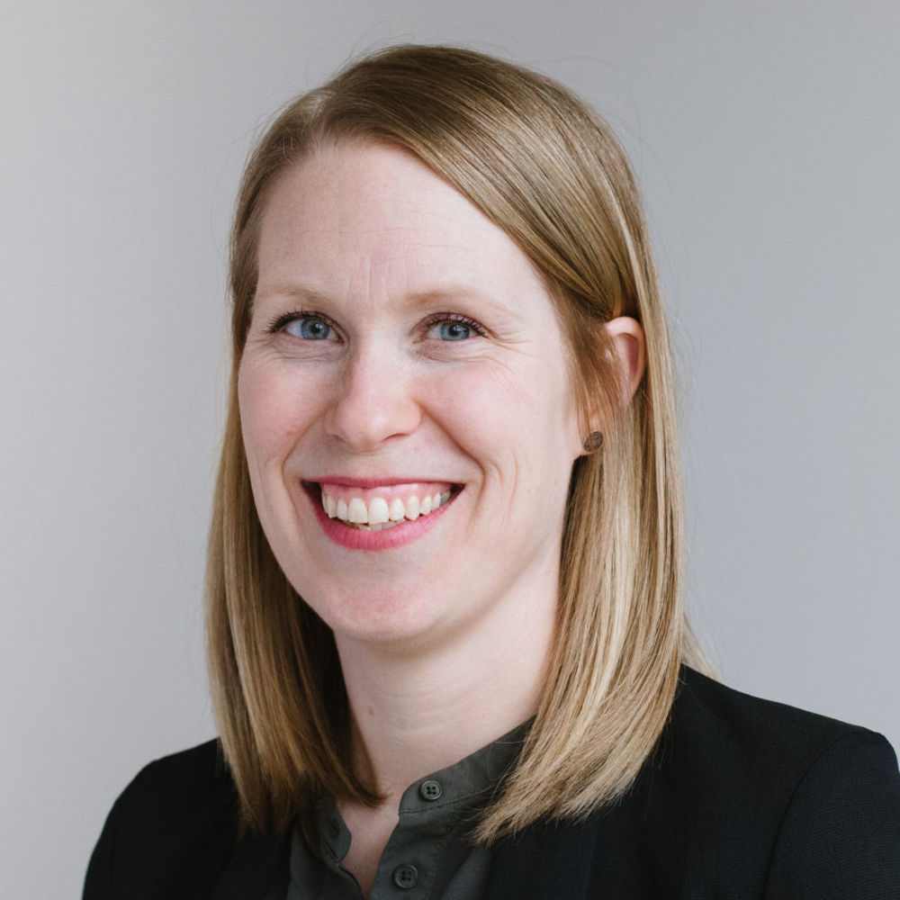 Emily Wall's headshot