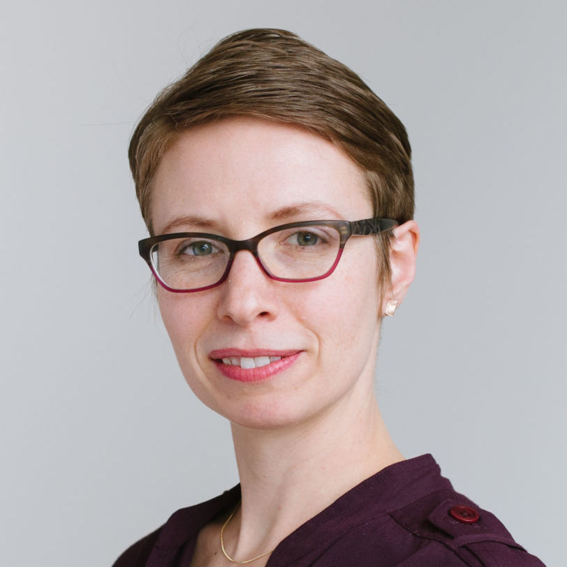 Leigh McGrath's headshot