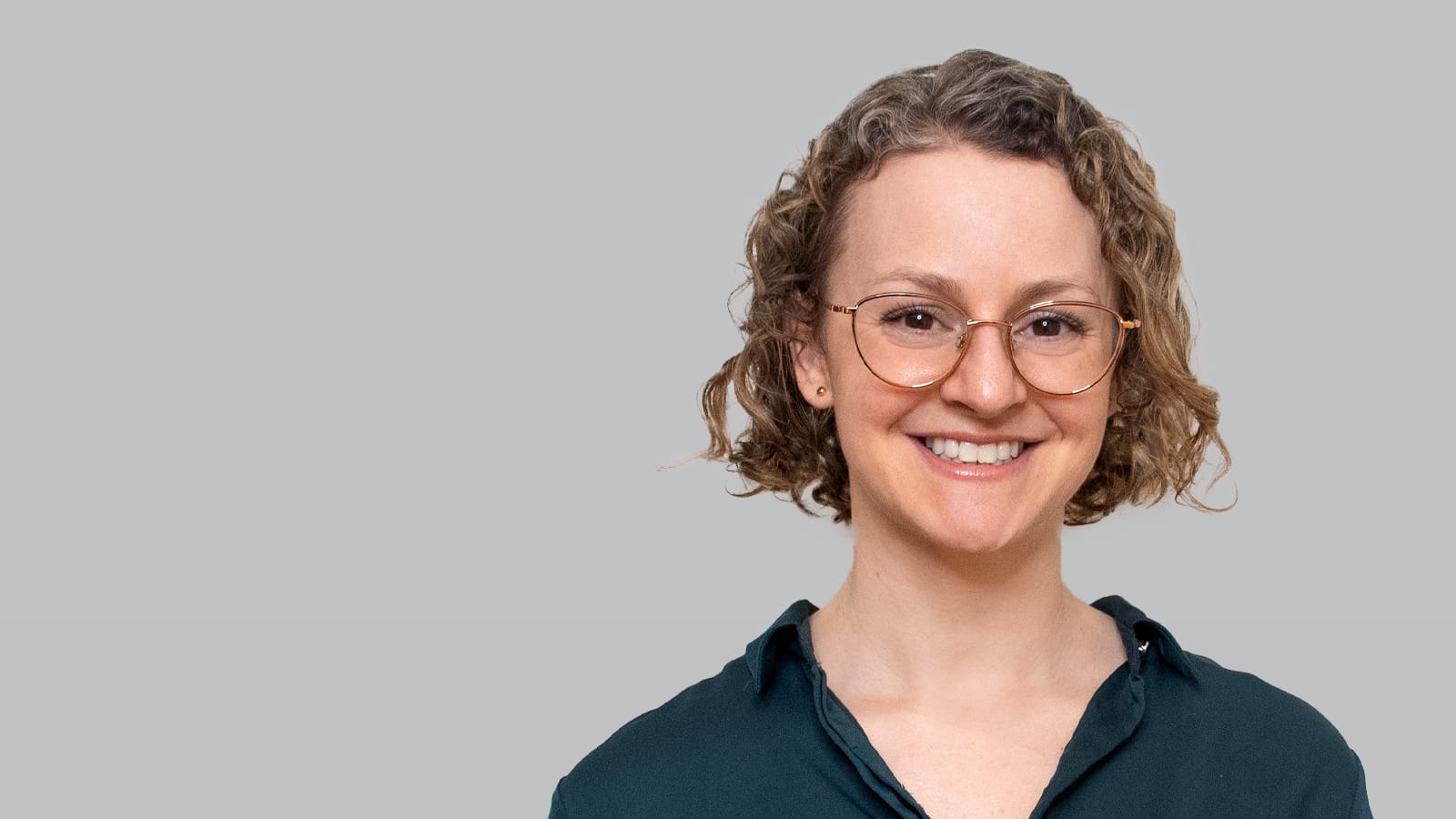 Head shot of Anne-Benaroya